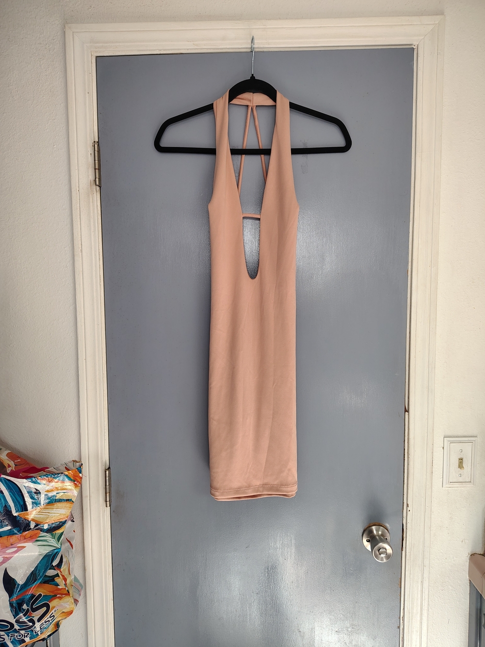 Forever 21 Blush Halter Deep V Bodycon Mini Dress